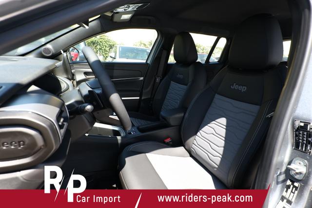 Jeep Avenger Upland MHEV 4xe SHZ ACC Kam 17Z Klimaaut 
