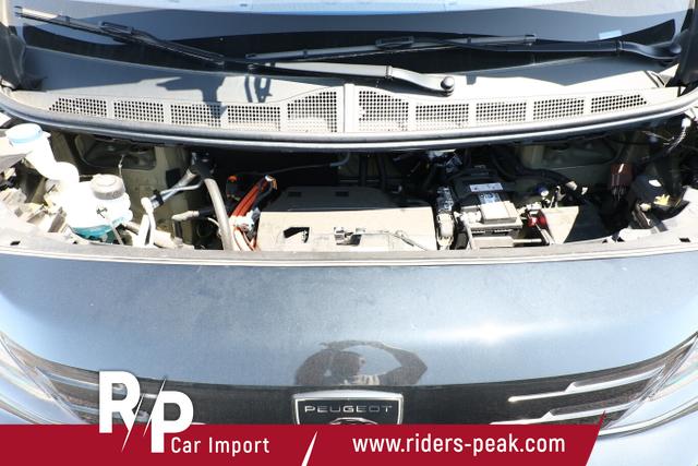 Peugeot Traveller 50kWh L2 F&Ouml;RDERF. 9-S Kam ACC CarPl 