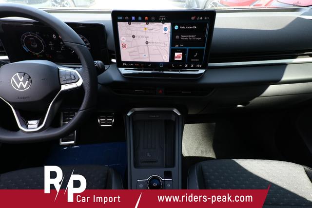 Volkswagen T-Roc R-Line EasyO Nav 5JGar SHZ ParkAss+ PrivG 