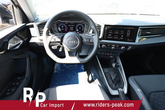 Audi A1 S line SB LED+ SportS CarPlay Kam 17Z Keyless 