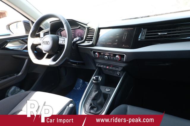 Audi A1 S line SB LED+ SportS CarPlay Kam 17Z Keyless 