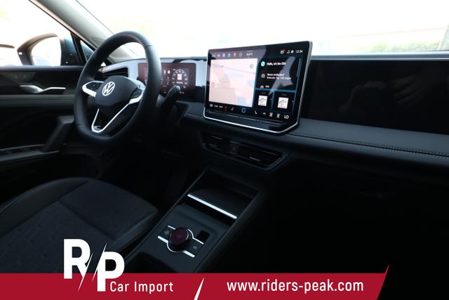 Volkswagen Tiguan DSG LED+ Pano Nav 5JGar IQ.DRIVE 18Z SHZ 