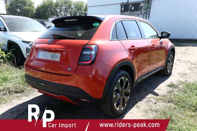 Fiat 600 La Prima 11kW-OBC W&auml;rmeP Massage Nav Keyl 