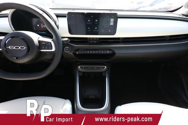 Fiat 600 La Prima 11kW-OBC W&auml;rmeP Massage Nav Keyl 