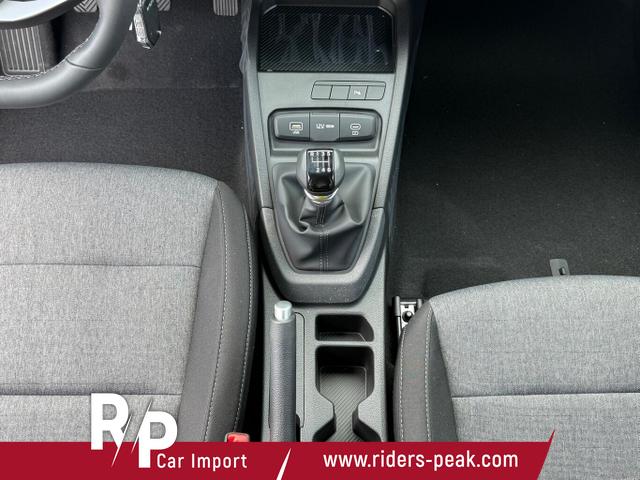 Kia Stonic MT MHEV LED PrivG Nav DigC LM16 2xPDC 