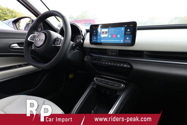 Fiat 600 Hybrid La Prima Massage eHK ACC Nav Keyl LED 