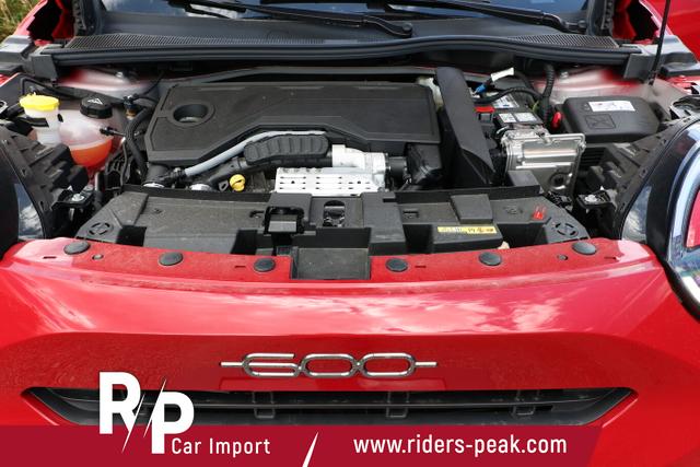 Fiat 600 Hybrid La Prima Massage eHK ACC Nav Keyl LED 