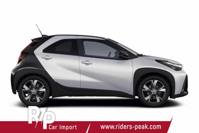 Toyota Aygo X LED Privacy 17"LM ACC Kam Klimaaut. 9"Tou 