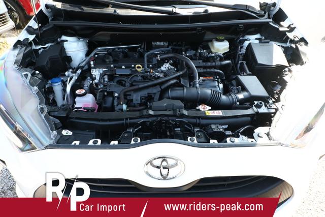 Toyota Yaris Kam ACC CarPlay/Android Klimaaut. 9"Touch 