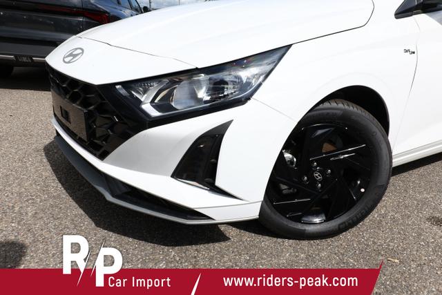Hyundai i20 Blackline Blackl Nav CarPlay 16Z StyleP Temp Kam DigiC 