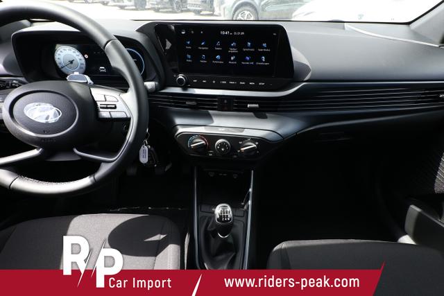 Hyundai i20 Blackline Blackl Nav CarPlay 16Z StyleP Temp Kam DigiC 