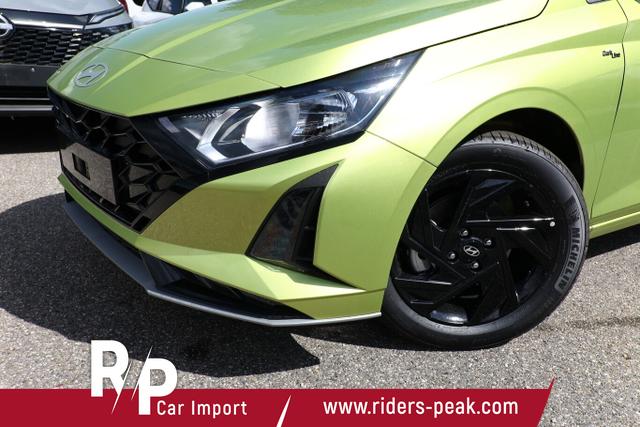 Hyundai i20 Blackline Blackl Nav CarPlay 16Z StyleP Temp Kam DigiC 