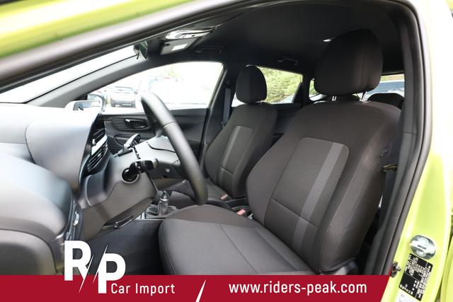 Hyundai i20 Blackline Blackl Nav CarPlay 16Z StyleP Temp Kam DigiC 