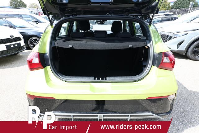 Hyundai i20 Blackline Blackl Nav CarPlay 16Z StyleP Temp Kam DigiC 