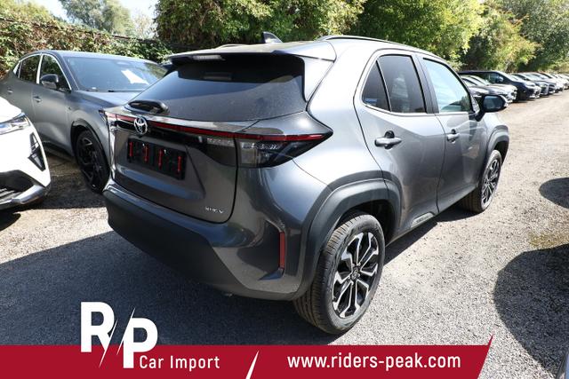 Toyota Yaris Cross LED Nav Smartkey 17" Privacy ACC 