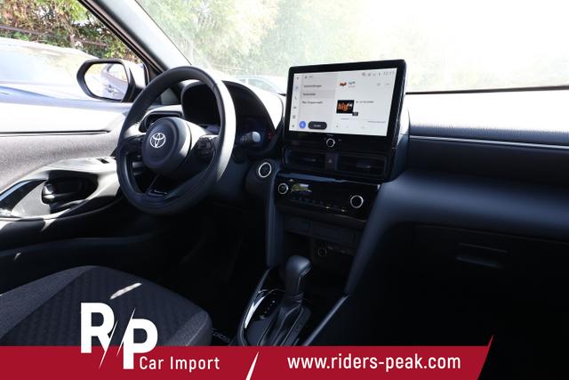 Toyota Yaris Cross LED Nav Smartkey 17" Privacy ACC 