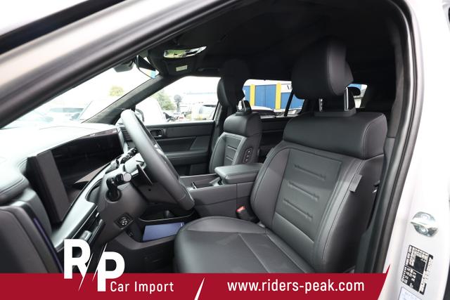 Hyundai SANTA FE HEV 4WD Blackline 7S Nappa Pano 20Z HUD 