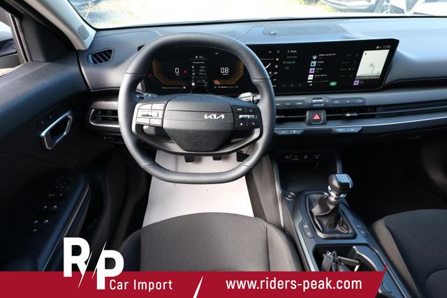 Kia K4 MT SHZ ACC Nav LED Kam Keyl 2xPDC LM16 CarPl 