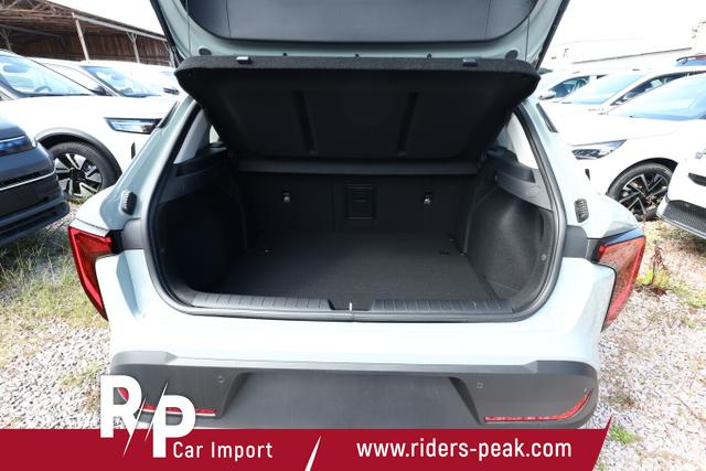 Kia K4 MT SHZ ACC Nav LED Kam Keyl 2xPDC LM16 CarPl 