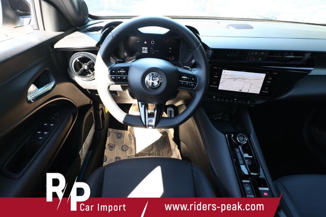 Alfa Romeo Junior Speciale Ibrida TechP Navi 18"LM elHK SHZ 