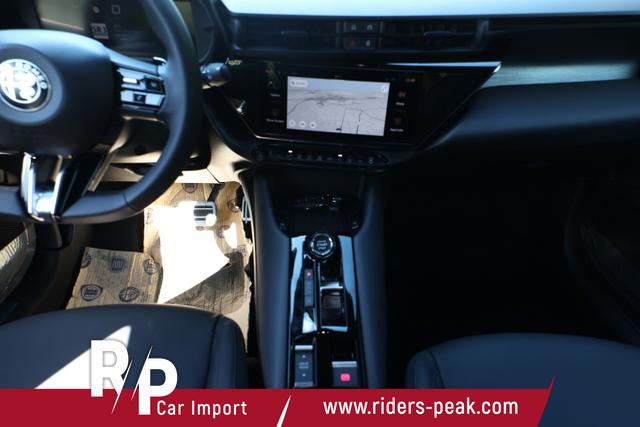 Alfa Romeo Junior Speciale Ibrida TechP Navi 18"LM elHK SHZ 