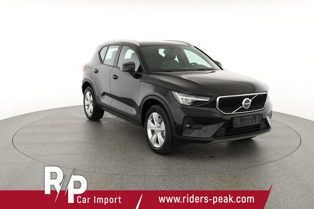 Volvo XC40 Core 2WD B3 Mild-Hybrid Core, Navi, Thors Hammer, Winter, Kamera, el. Klappe 