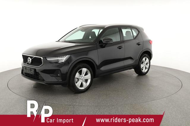 Volvo XC40 Core 2WD B3 Mild-Hybrid Core, Navi, Thors Hammer, Winter, Kamera, el. Klappe 