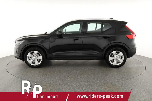 Volvo XC40 Core 2WD B3 Mild-Hybrid Core, Navi, Thors Hammer, Winter, Kamera, el. Klappe 