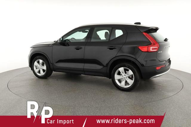 Volvo XC40 Core 2WD B3 Mild-Hybrid Core, Navi, Thors Hammer, Winter, Kamera, el. Klappe 