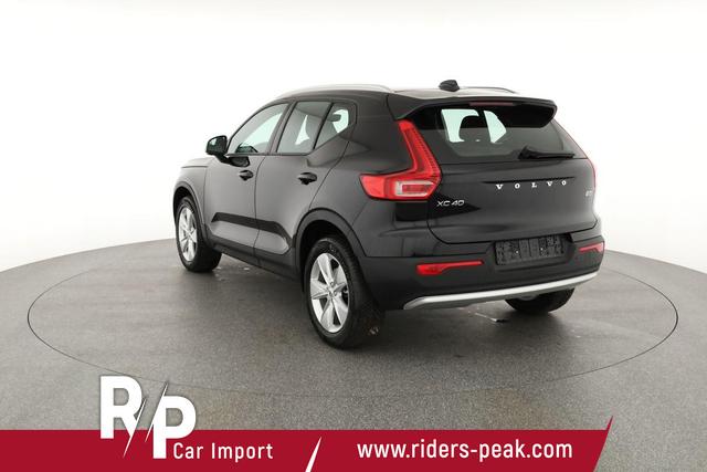 Volvo XC40 Core 2WD B3 Mild-Hybrid Core, Navi, Thors Hammer, Winter, Kamera, el. Klappe 