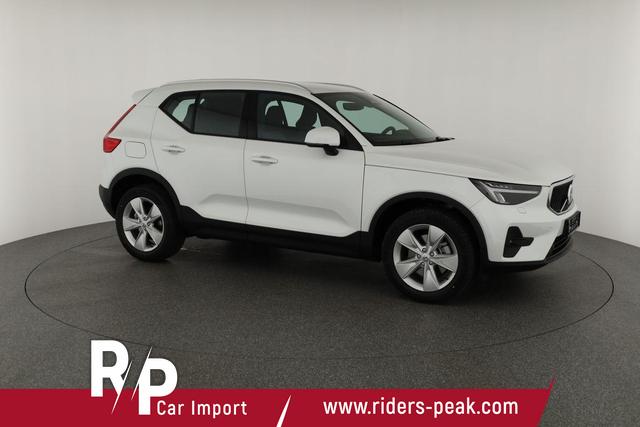 Volvo XC40 Core 2WD B3 Mild-Hybrid Core, Navi, Thors Hammer, Winter, Kamera, el. Klappe 