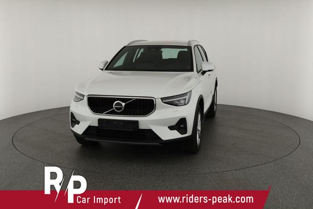 Volvo XC40 Core 2WD B3 Mild-Hybrid Core, Navi, Thors Hammer, Winter, Kamera, el. Klappe 