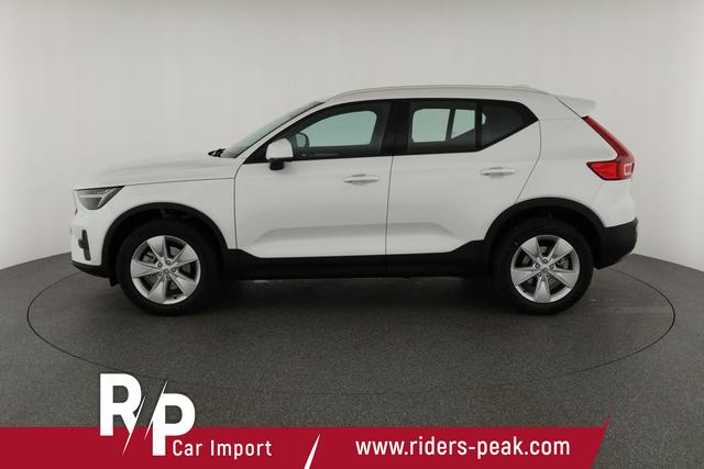 Volvo XC40 Core 2WD B3 Mild-Hybrid Core, Navi, Thors Hammer, Winter, Kamera, el. Klappe 