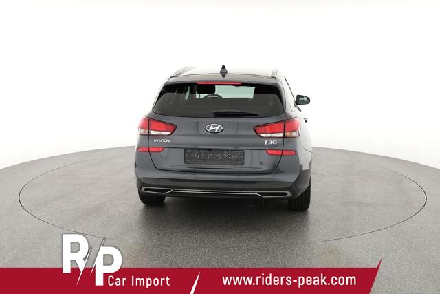 Hyundai i30 Kombi Smart 1.5 T-GDI DCT Smart, LED, Kamera, Winter 