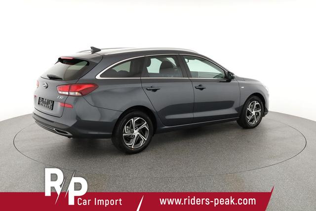 Hyundai i30 Kombi Smart 1.5 T-GDI DCT Smart, LED, Kamera, Winter 