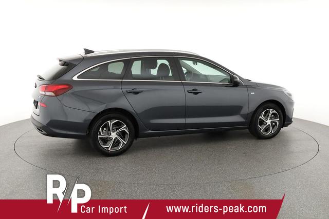 Hyundai i30 Kombi Smart 1.5 T-GDI DCT Smart, LED, Kamera, Winter 