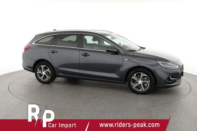 Hyundai i30 Kombi Smart 1.5 T-GDI DCT Smart, LED, Kamera, Winter 