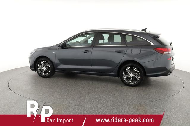 Hyundai i30 Kombi Smart 1.5 T-GDI DCT Smart, LED, Kamera, Winter 