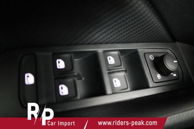 Skoda Kamiq Monte Carlo 1.0 TSI DSG Carlo, AHK, Navi, Kamera, el. Klappe, Pano, 18-Zoll, Ladeboden 