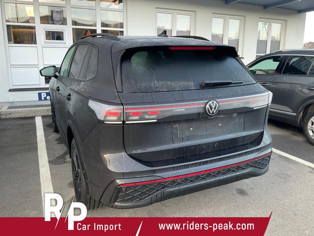 Volkswagen Tiguan 1.5 TSI eHybrid 200 kW R-Line Black, Pano, 20-Zoll, AHK, AreaView, 5-J Garantie 