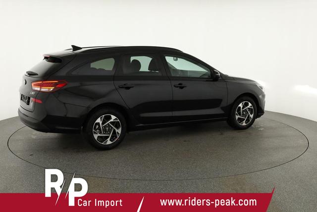 Hyundai i30 Kombi 1.5 T-GDI Smart, Navi, LED, Winter 