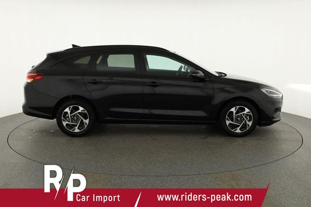 Hyundai i30 Kombi 1.5 T-GDI Smart, Navi, LED, Winter 