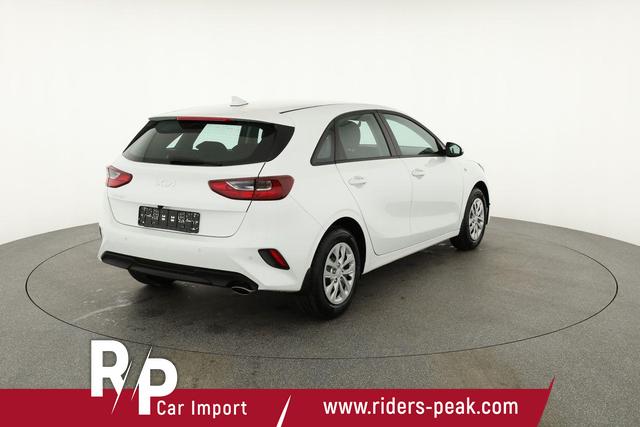 Kia Ceed 1.5 T-GDI DCT, Navi, Kamera, Sitzheizung 