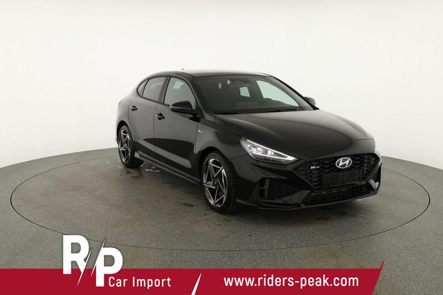 Hyundai i30 N Line 1.5 T-GDI DCT Fastback N-LINE, Navi, 18-Zoll, Kamera, LED, Winter 