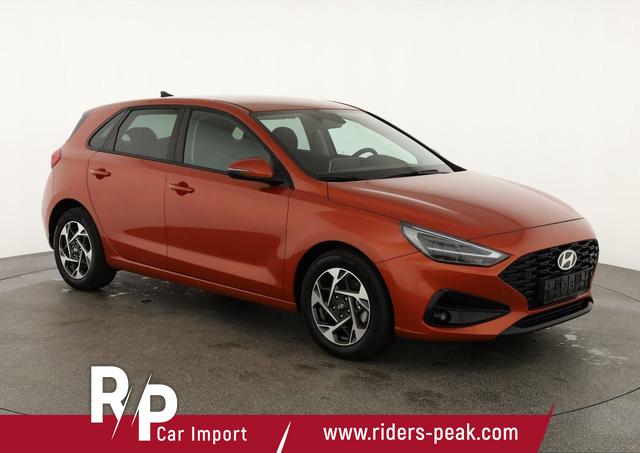 Hyundai i30 1.0 T-GDI DCT Family, Navi, Kamera, LED, 16-Zoll, Winterpaket 