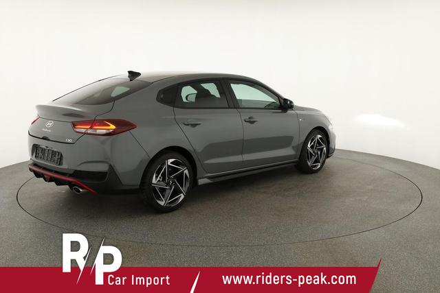 Hyundai i30 N Line 1.5 T-GDI DCT Fastback N-LINE, Navi, 18-Zoll, Kamera, LED, Winter 