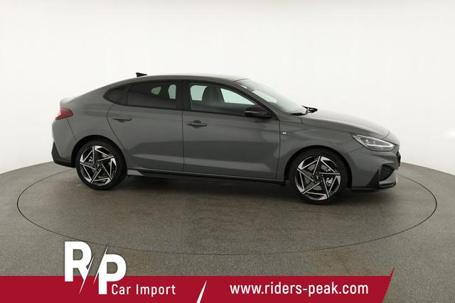 Hyundai i30 N Line 1.5 T-GDI DCT Fastback N-LINE, Navi, 18-Zoll, Kamera, LED, Winter 