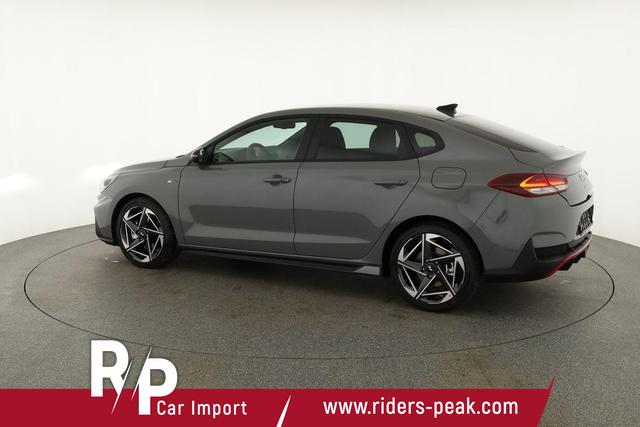 Hyundai i30 N Line 1.5 T-GDI DCT Fastback N-LINE, Navi, 18-Zoll, Kamera, LED, Winter 