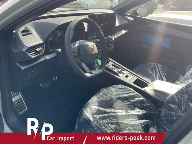 Cupra Leon Sportstourer - 2.0 TSI 245 kW 4Drive VZ ST DSG 4Drive, Pano, Sennheiser, el. Klappe