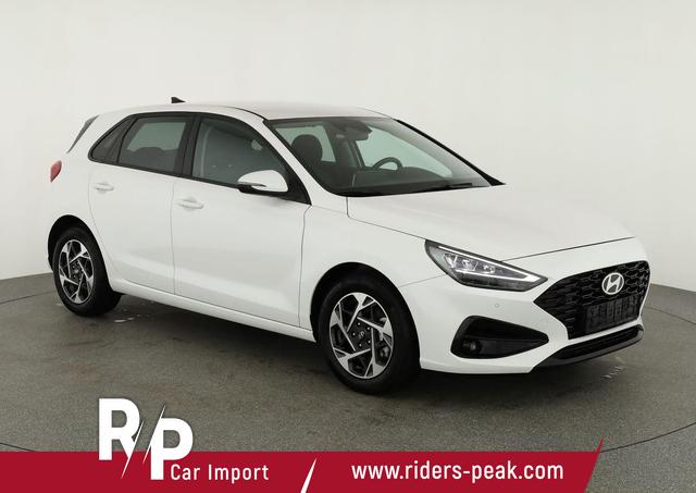 Hyundai i30 - 1.0 T-GDI DCT Family, Navi, Kamera, LED, 16-Zoll, Winterpaket